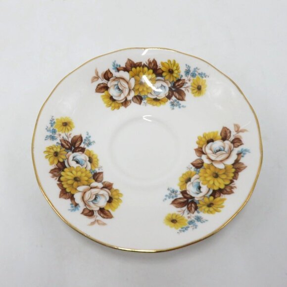 Vintage Royal Vale Bone China Tea Cup and Saucer Set With Floral Design England - Picture 7 of 10